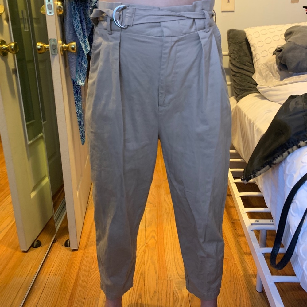 Khaki plants with belt